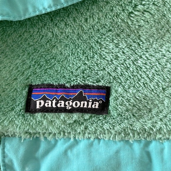 Patagonia Women's Lightweight Synchilla Snap-T Fleece Pullover Top - Picture 4 of 4